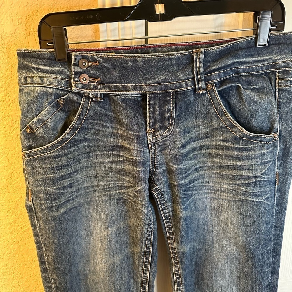 🩷5/$10 FIRST kiss jeans distressed size 9 juniors - Picture 3 of 10